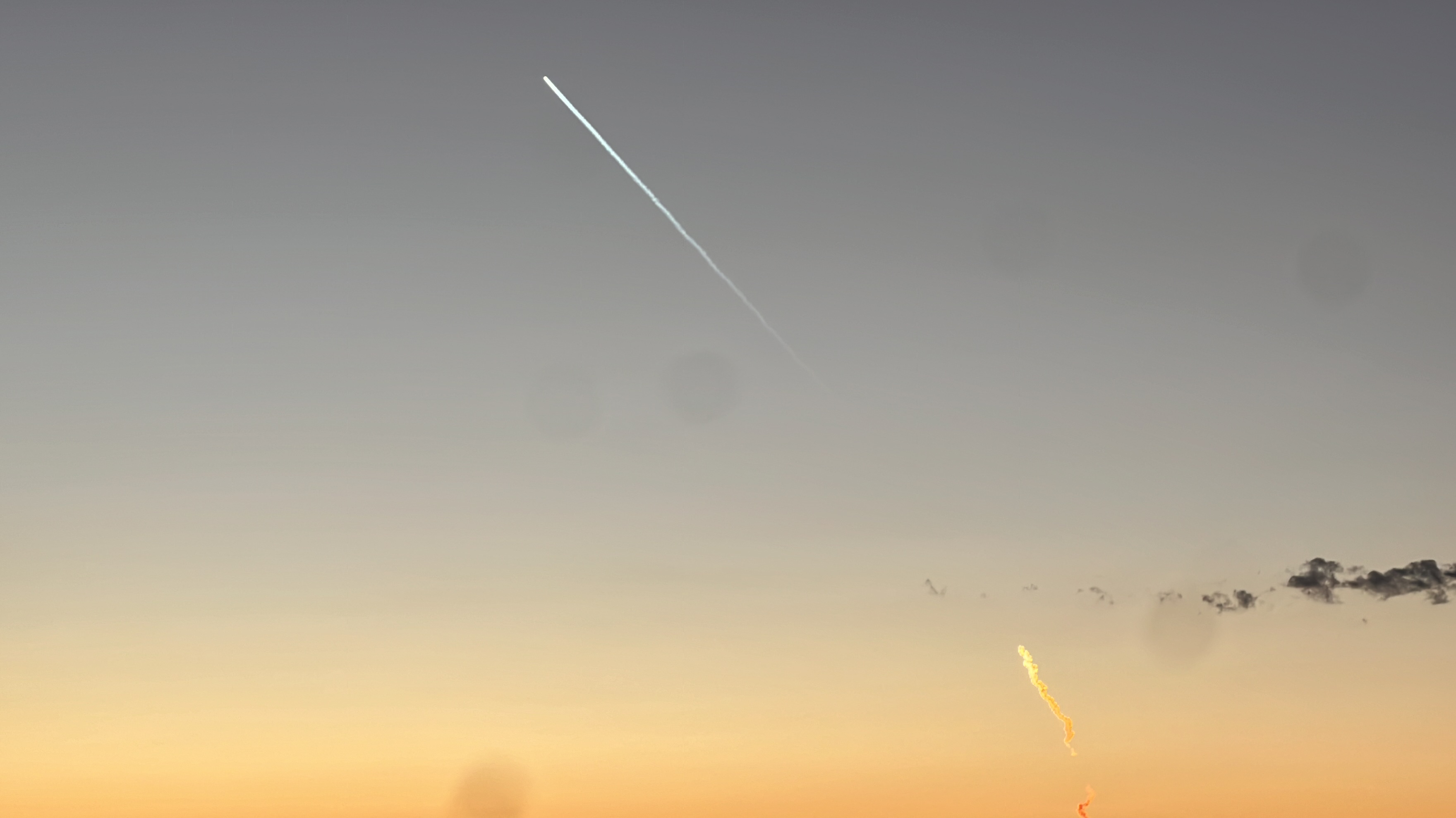 Falcon rocket launch on April 1st, 2024, seen from Southern California